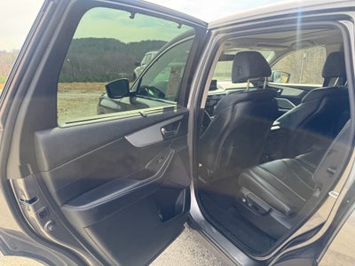 2023 Acura MDX w/Technology Package