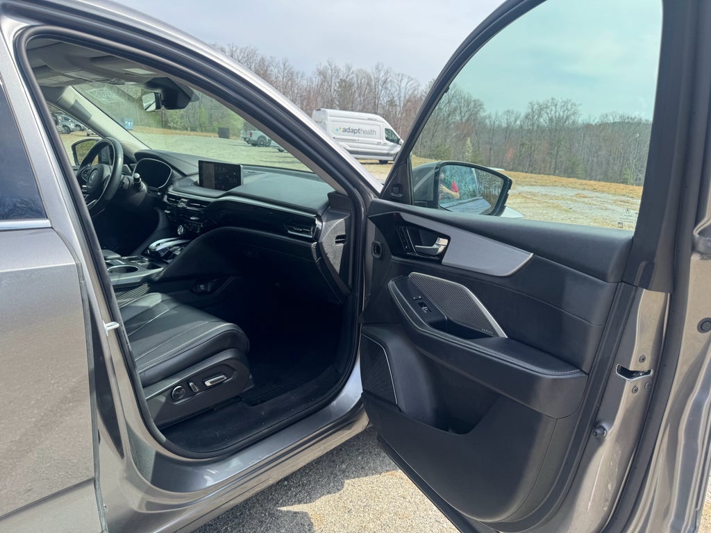 2023 Acura MDX w/Technology Package