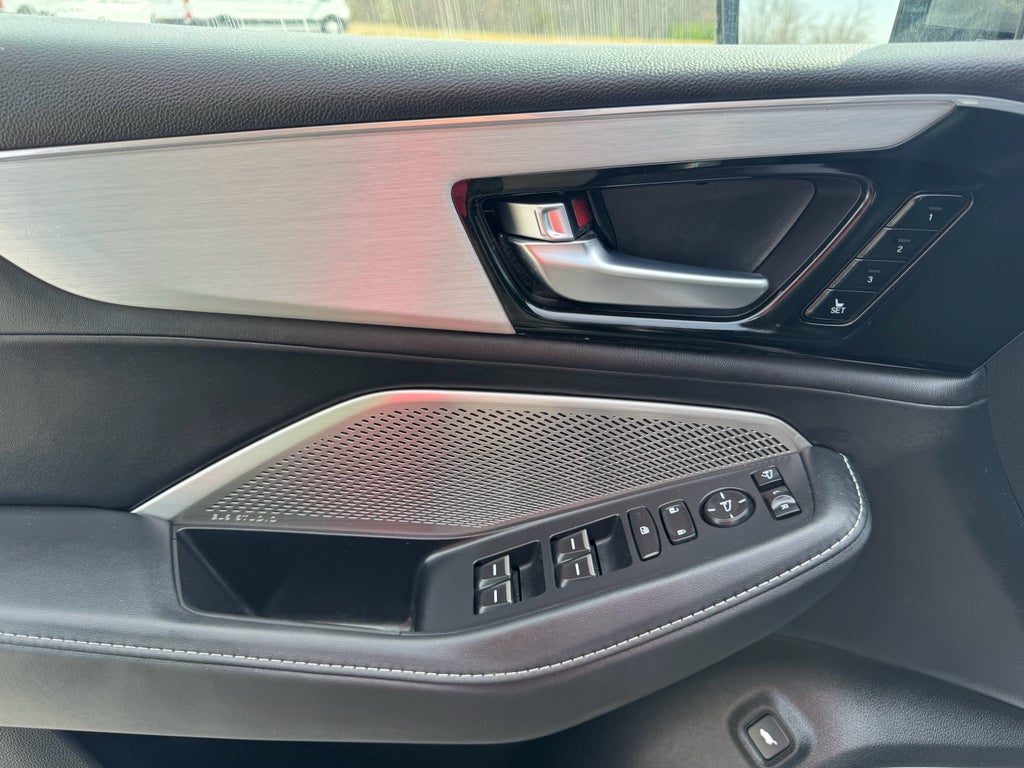 2023 Acura MDX w/Technology Package