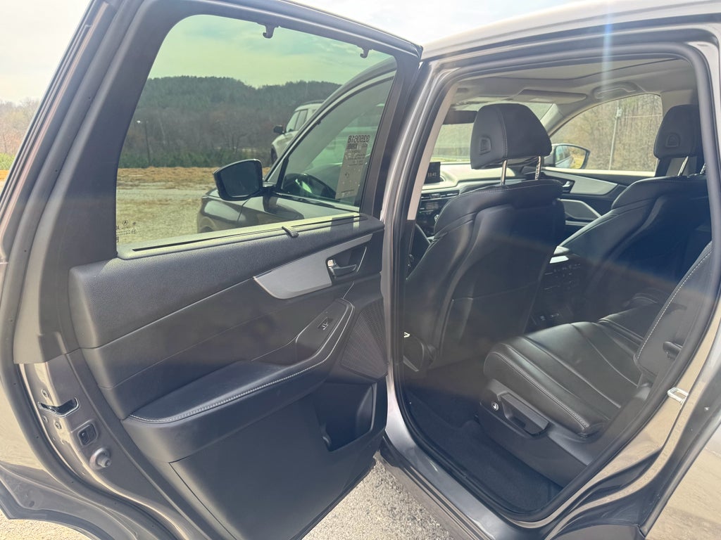 2023 Acura MDX w/Technology Package