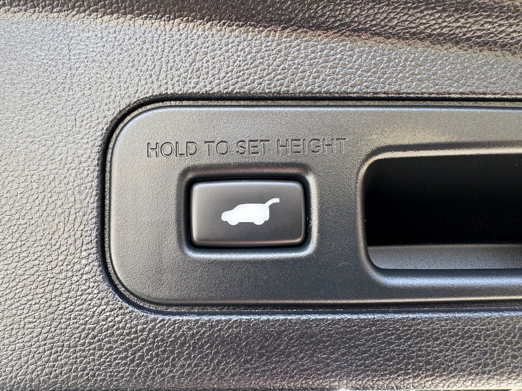 2023 Acura MDX w/Technology Package