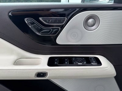 2020 Lincoln Aviator Plug-In Hybrid Black Label Grand Touring