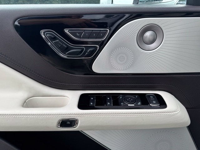 2020 Lincoln Aviator Plug-In Hybrid Black Label Grand Touring