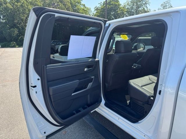 2024 Toyota Tundra Hybrid Platinum