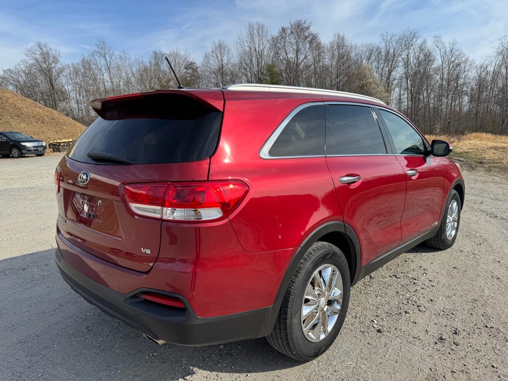 2017 Kia Sorento LX