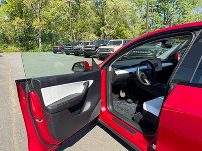 2022 Tesla Model Y Long Range