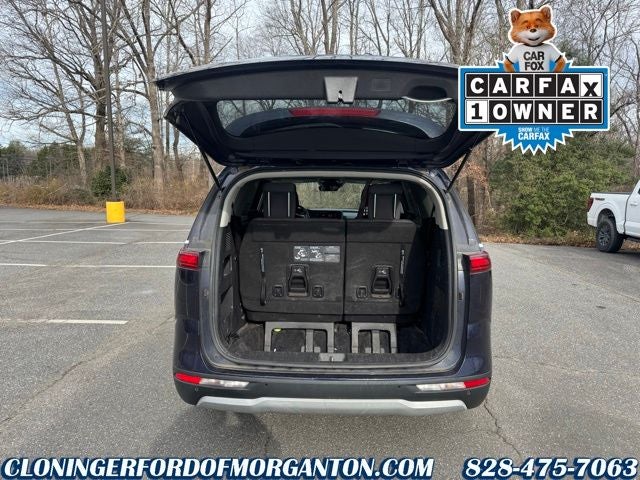 2023 Kia Carnival LX