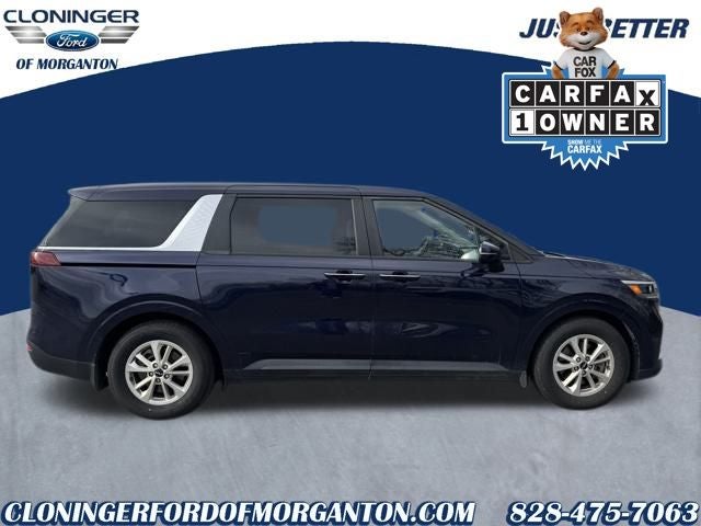 2023 Kia Carnival LX