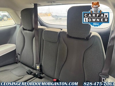 2023 Kia Carnival LX