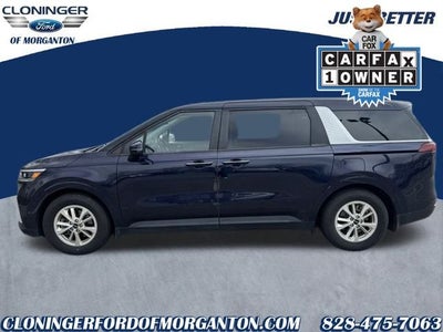 2023 Kia Carnival LX