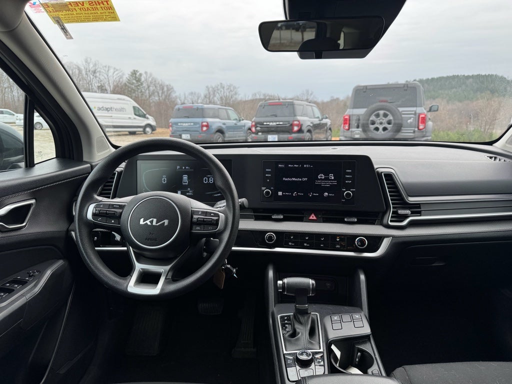 2024 Kia Sportage LX