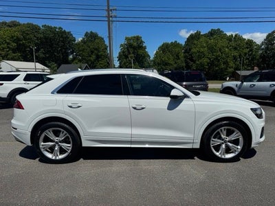 2023 Audi Q8 55 Premium quattro