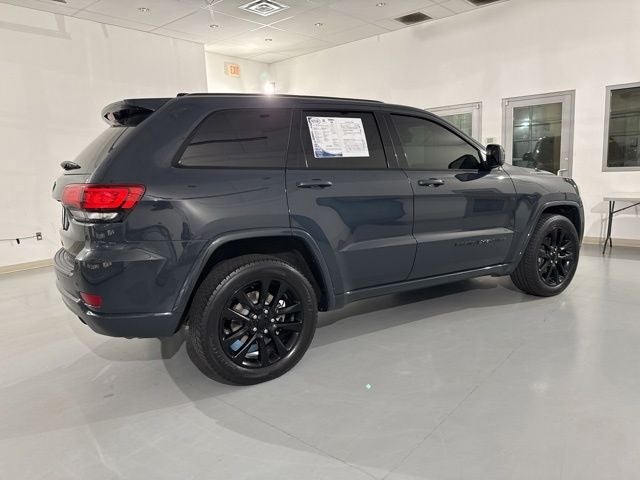 2017 Jeep Grand Cherokee Altitude