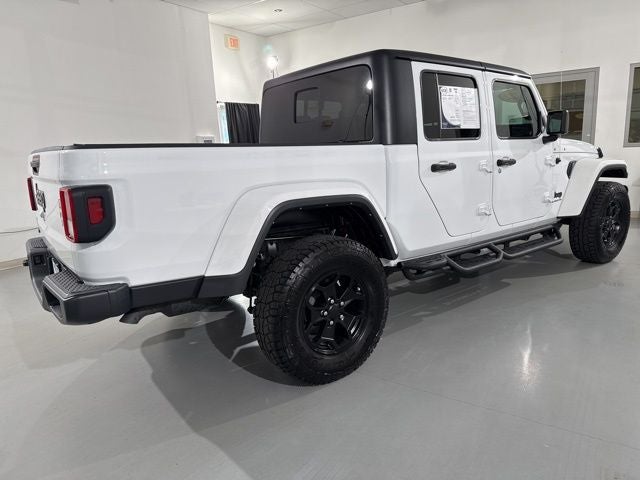 2022 Jeep Gladiator Willys