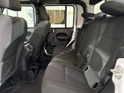 2022 Jeep Gladiator Willys