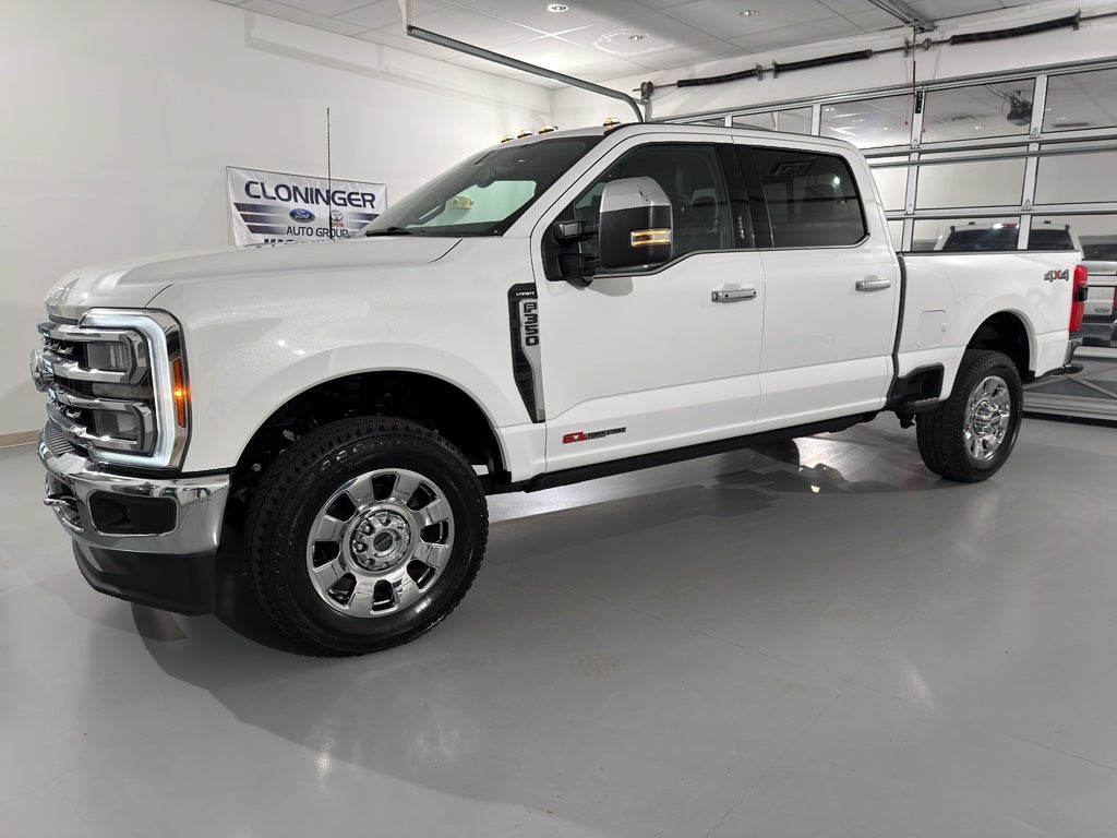 2024 Ford F-350 LARIAT