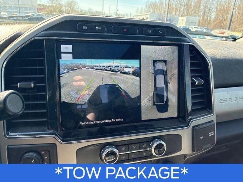 2022 Ford F-350SD Lariat DUALLY