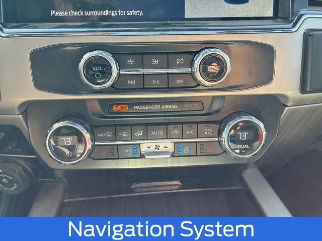 2022 Ford F-350SD Lariat DUALLY