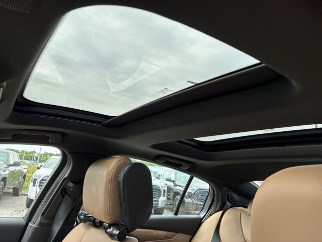 2022 Cadillac CT5 Premium Luxury