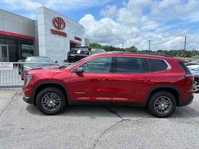 2025 GMC Acadia Elevation