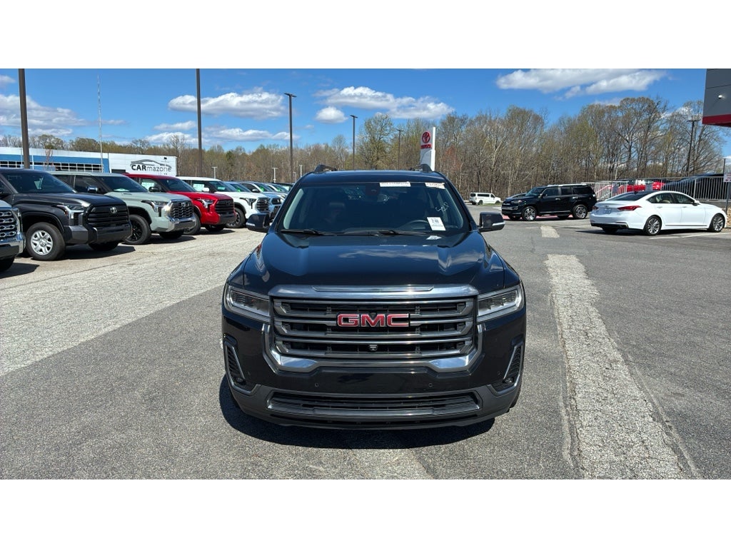 2023 GMC Acadia AT4