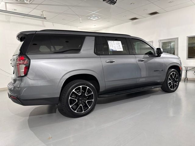 2022 Chevrolet Suburban RST