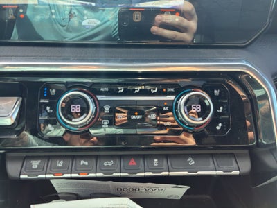 2024 GMC Sierra Denali