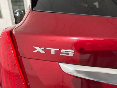 2019 Cadillac XT5 Base