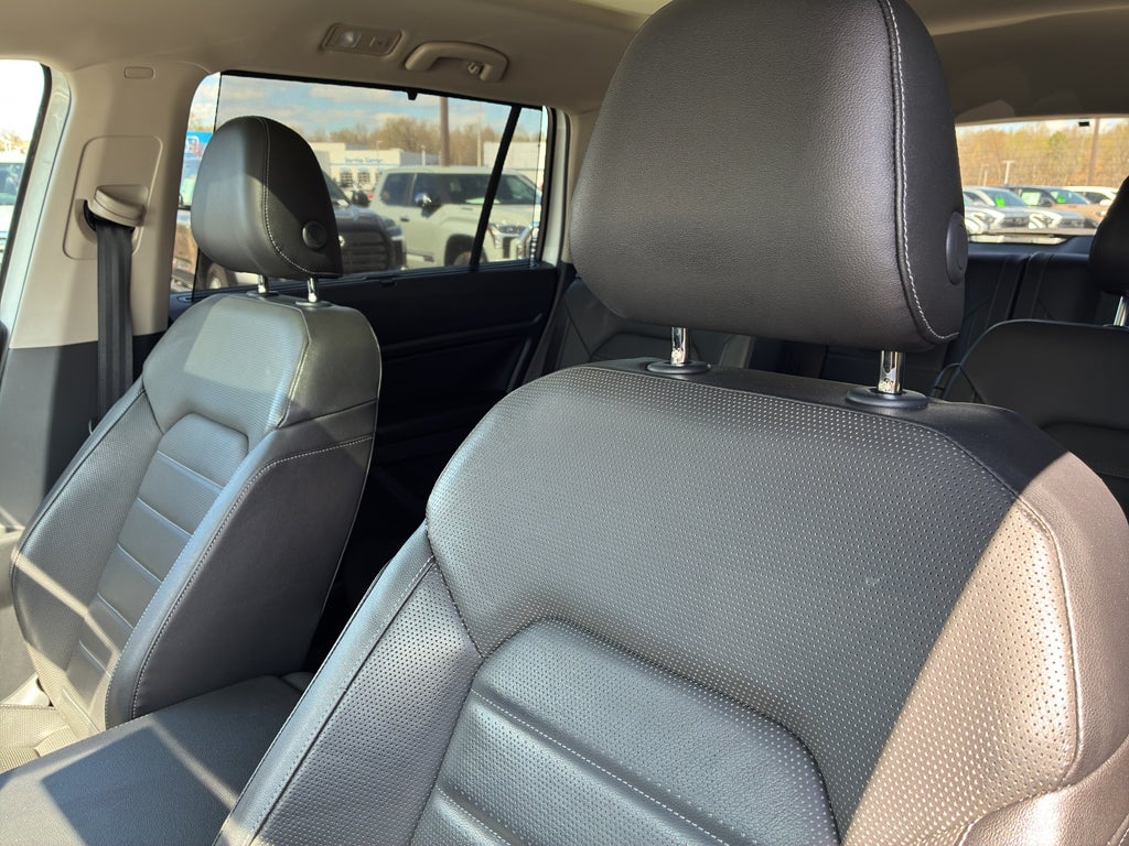 2018 Volkswagen Atlas 3.6L V6 SEL Premium