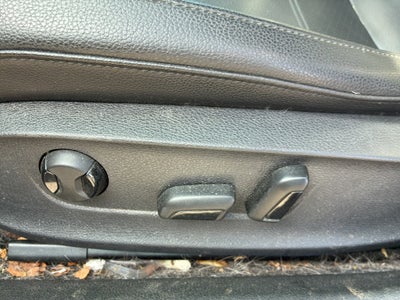 2014 Volkswagen Passat Wolfsburg Ed