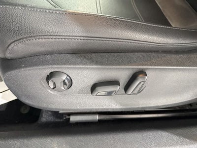 2014 Volkswagen Passat 1.8T Wolfsburg Edition