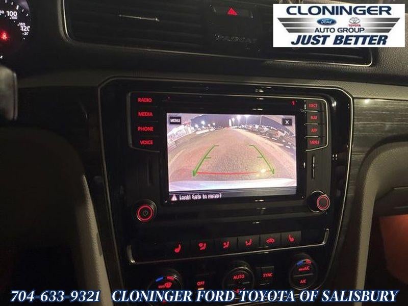 2018 Volkswagen Passat 2.0T SE