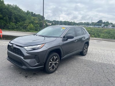 2023 Toyota RAV4 LE