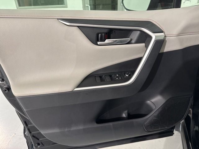 2019 Toyota RAV4 Adventure