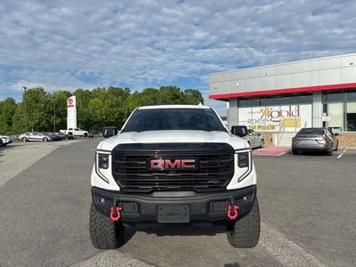 2024 GMC Sierra 1500 AT4X
