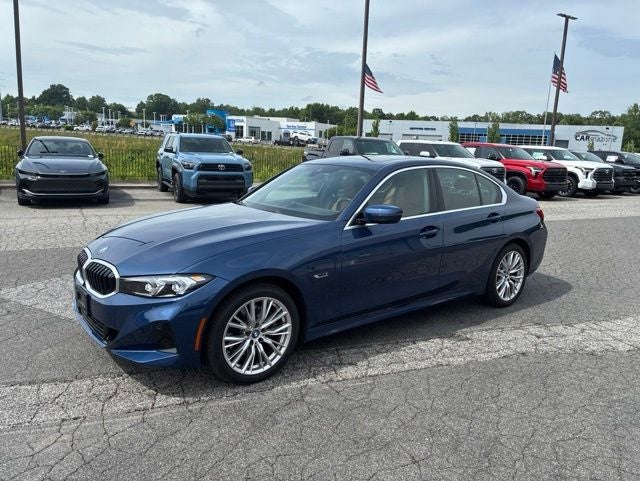 2023 BMW 3 Series 330e iPerformance