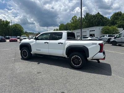 2024 Toyota Tacoma Hybrid TRD Off Road