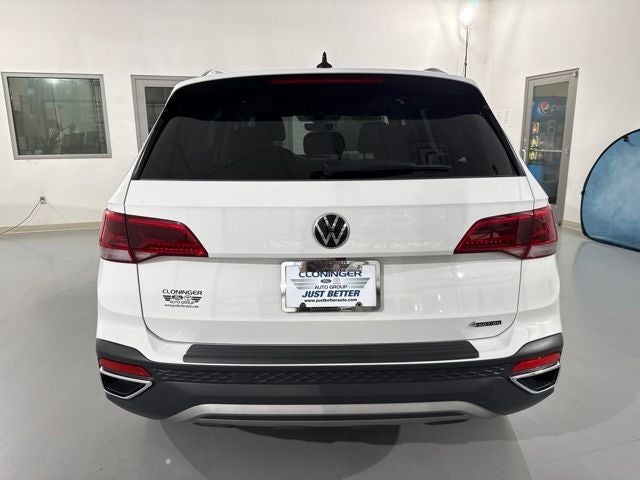 2024 Volkswagen Taos 1.5T SE