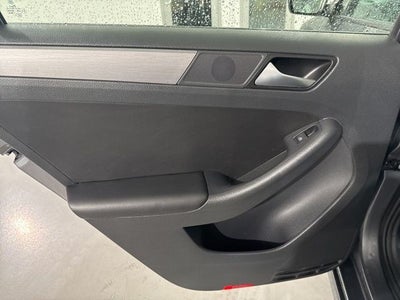 2016 Volkswagen Jetta 1.8T Sport