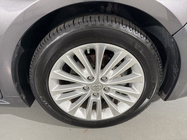 2014 Toyota Avalon Hybrid Limited