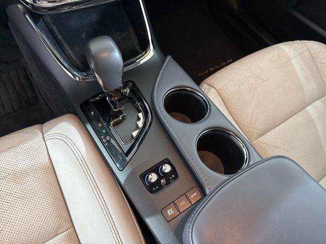 2014 Toyota Avalon Hybrid Limited