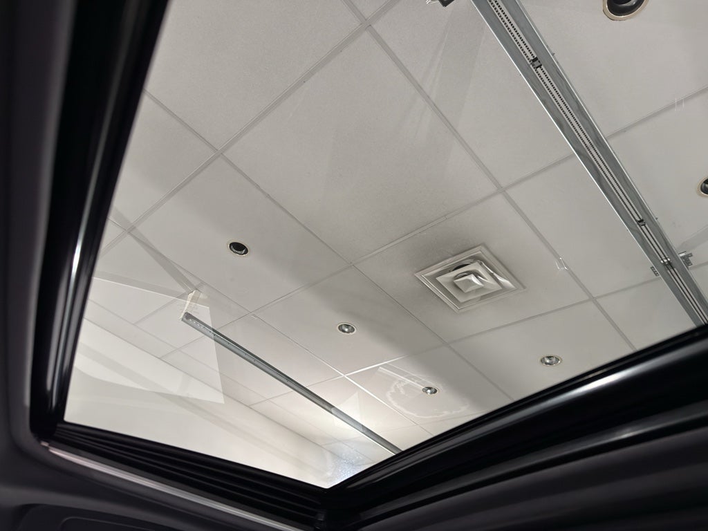 2019 Toyota Avalon Touring