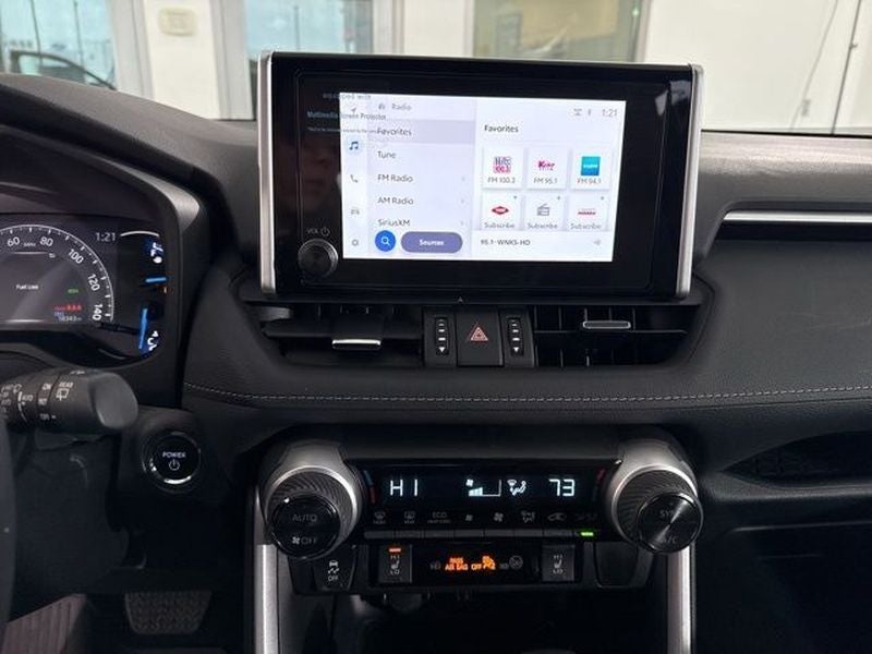 2024 Toyota RAV4 Hybrid XLE Premium