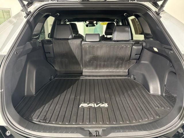 2025 Toyota RAV4 Hybrid XSE
