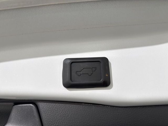 2025 Toyota RAV4 Hybrid XSE