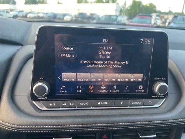 2024 Nissan Rogue SV