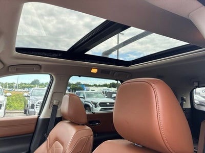 2024 Nissan Pathfinder Platinum
