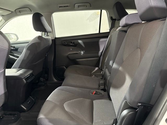 2021 Toyota Highlander L