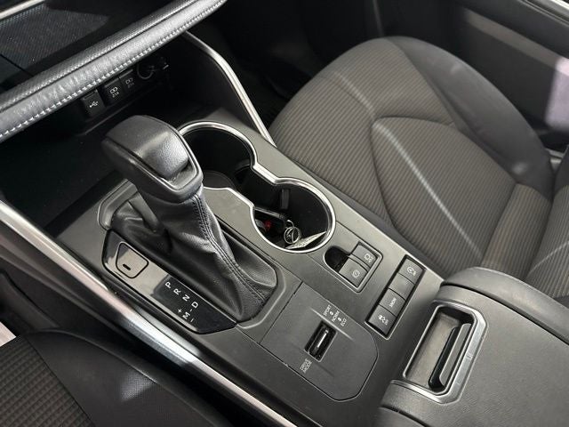 2021 Toyota Highlander L