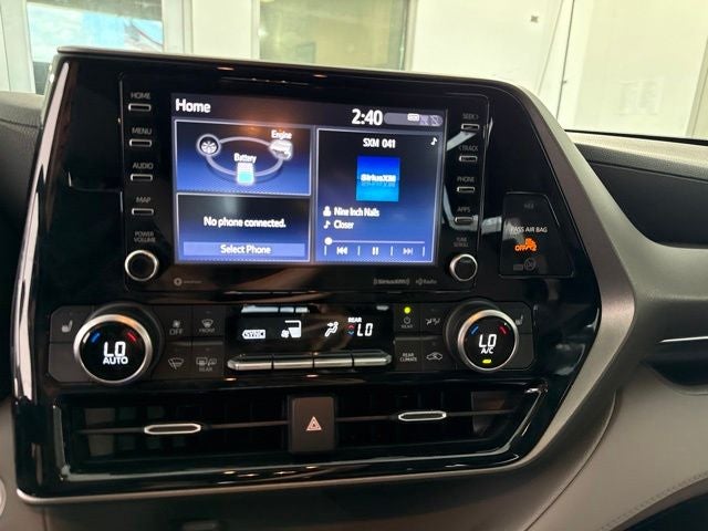 2021 Toyota Highlander Hybrid XLE